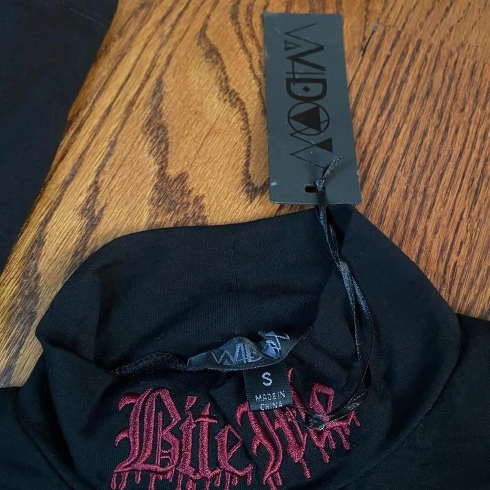 Dollskill Halloween “Bite Me” Long sleeve top - Picture 2 of 5